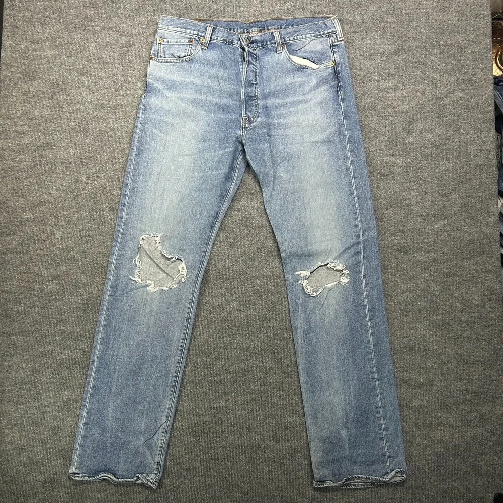Levi's 501 Jeans Men's‎ Blue Denim Destroyed Ripped Straight Button Fly - 35X33